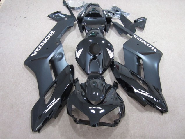 Honda CBR 1000 RR 04-05 Motorrad Verkleidungen Komplett Sets - Schwarz Honda CBR 1000 RR 04-05 Motorrad Verkleidungen Komplett Sets - Schwarz