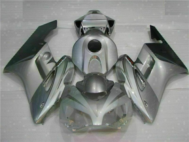 Honda CBR 1000 RR 04-05 Motorrad Verkleidungen - Silber Honda CBR 1000 RR 04-05 Motorrad Verkleidungen - Silber