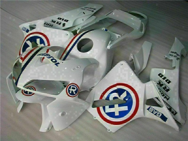 Honda CBR 600 RR 05-06 Motorrad Verkleidung & Plastik - Weiß Honda CBR 600 RR 05-06 Motorrad Verkleidung & Plastik - Weiß