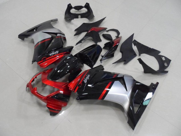 Kawasaki ZX 250R 08-12 Motorrad Verkleidungen - Candy Rot Schwarz Silber Kawasaki ZX 250R 08-12 Motorrad Verkleidungen - Candy Rot Schwarz Silber