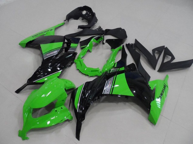 Kawasaki ZX 300R 13-16 Motorrad Verkleidungen - Schwarz Grün Kawasaki ZX 300R 13-16 Motorrad Verkleidungen - Schwarz Grün