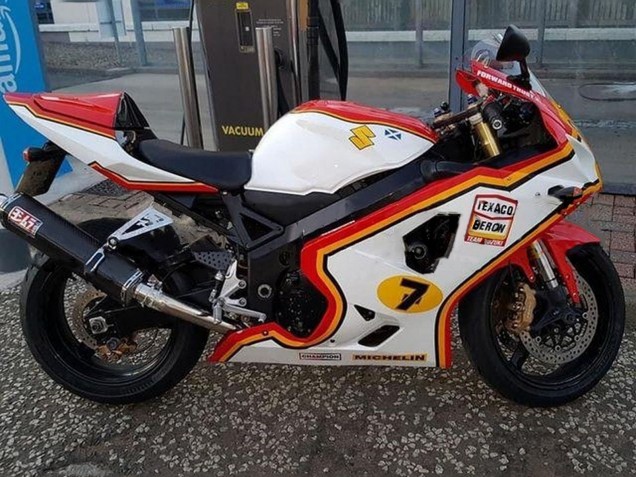 Großhandel Suzuki GSXR 600 / GSXR 750 Motorrad Verkleidung 2004-2005 - Weiss Rot Gelb Michelin Texaon Heron 7