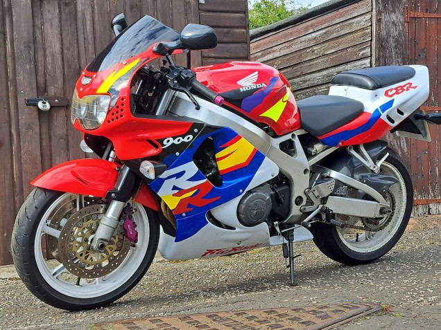 Großhandel Honda CBR900RR 893 Motorrad Verkleidung 1996-1997 - Weiss Rot Blau Gelb