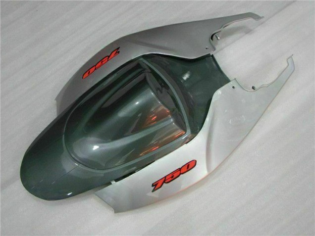 Suzuki GSXR 600 / 750 K6 06-07 Motorrad Verkleidungen - Silber Schwarz Suzuki GSXR 600 / 750 K6 06-07 Motorrad Verkleidungen - Silber Schwarz