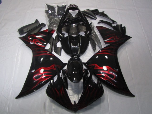 Yamaha R1 09-11 Motorrad Verkleidungen - Schwarz rote Flamme Yamaha R1 09-11 Motorrad Verkleidungen - Schwarz rote Flamme